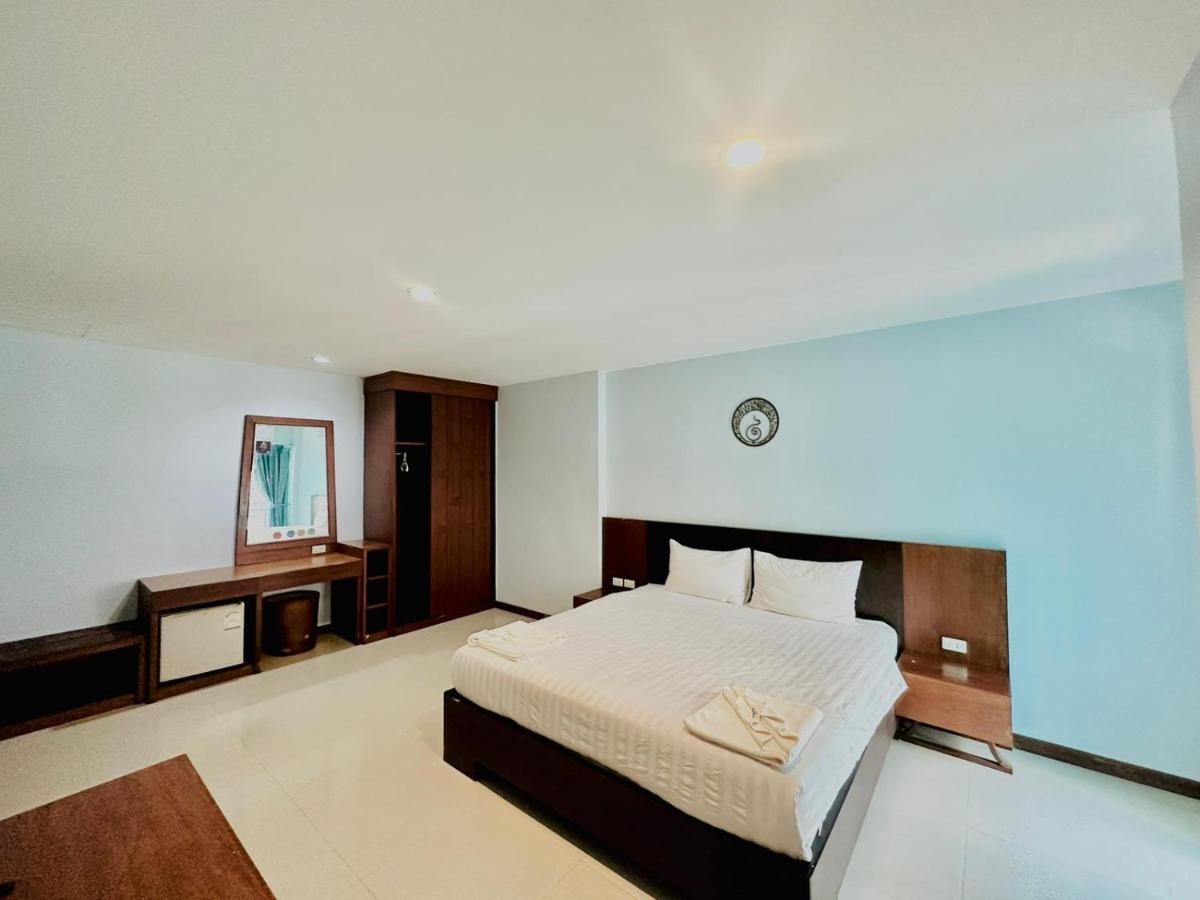 Cokoon Deva Patong Hotel 외부 사진