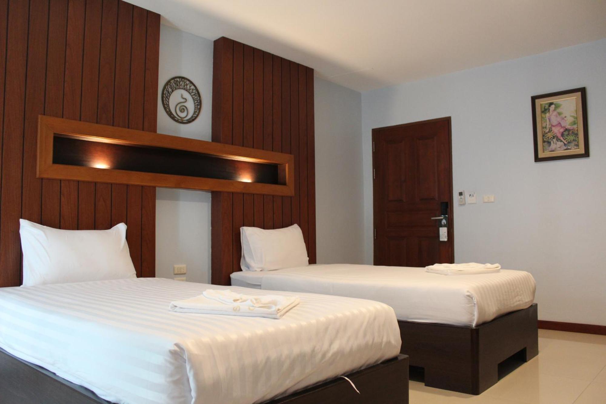 Cokoon Deva Patong Hotel 외부 사진